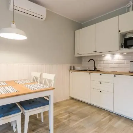 Apartamenty Zarnowska شقة *