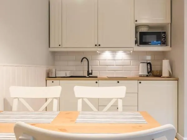 Apartamenty Zarnowska 公寓 Zarnowska